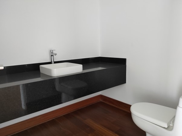 Dpto. en Venta Exclusividad y Elegancia Frente al Golf de San Isidro  A.C. 258 mt.