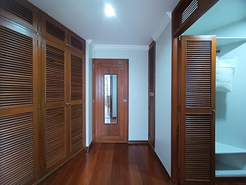 Exclusivo Departamento en Malecon Miraflores Frente al Mar en Venta 3 Dorm. A.C. 184 mt.