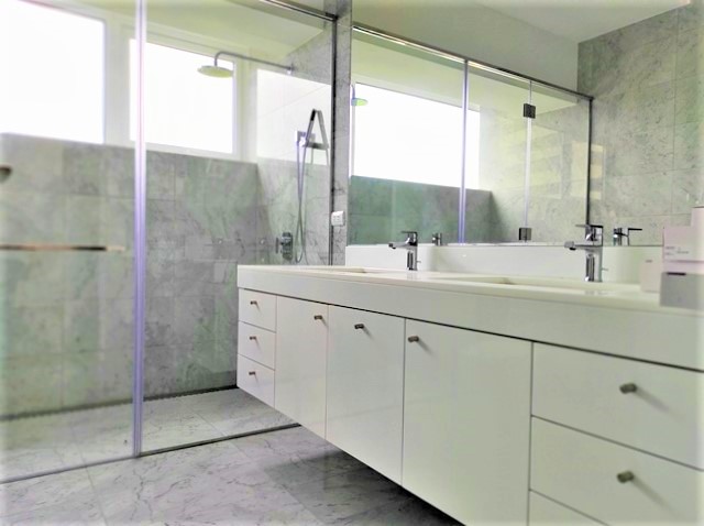 Dpto. en Venta Exclusividad y Elegancia Frente al Golf de San Isidro  A.C. 258 mt.