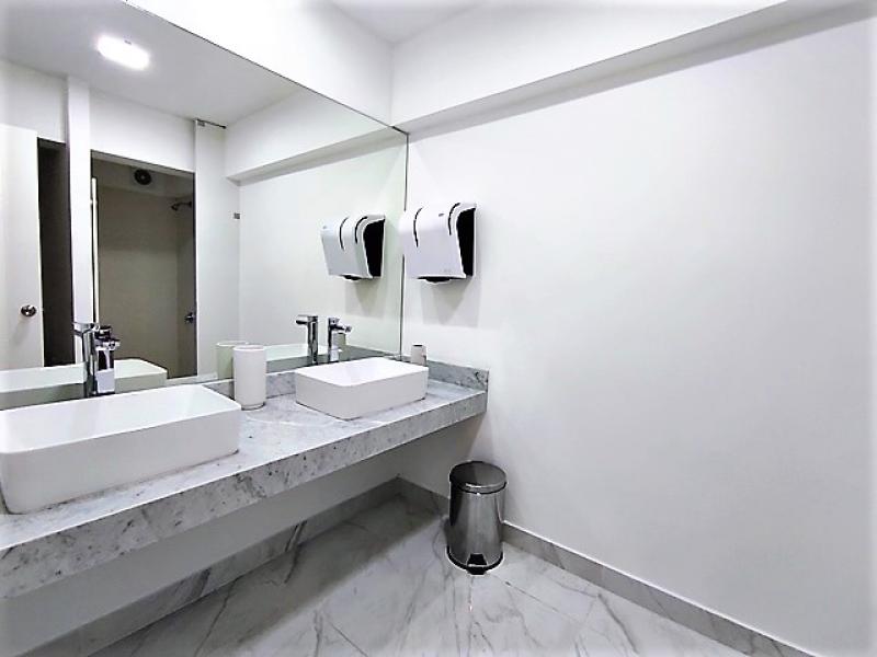Exclusivo Dpto. en Venta Miraflores de Lujo 2 Dormitorios $270,000 A.C. 100 mt.