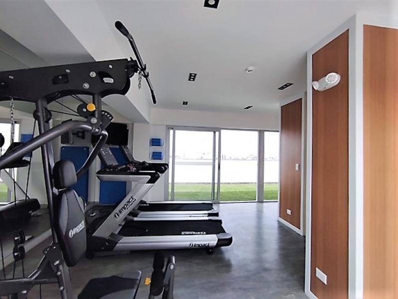 Exclusivo Dpto. en Venta Miraflores de Lujo 2 Dormitorios $270,000 A.C. 100 mt.