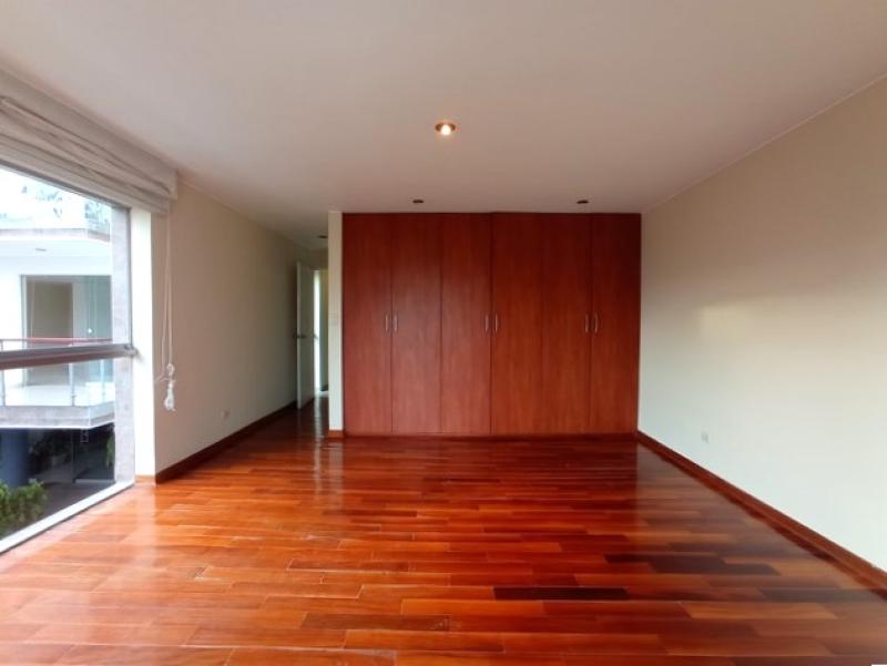 Departamento en Chacarilla San Borja Zona Exclusiva 3 Dormitorios $1,400 A.O 160 mt.