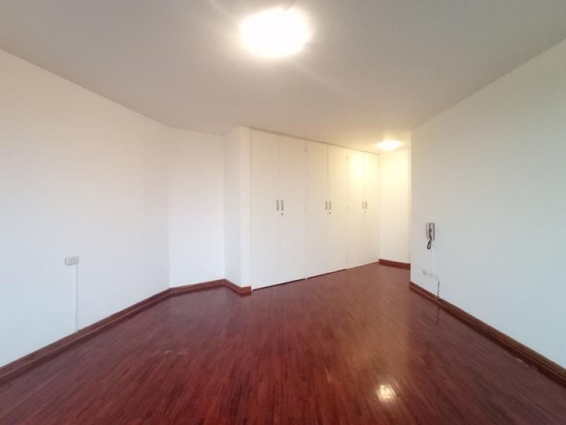 Dpto. en Alq. en Malecón Miraflores Vista al Mar y Parque 3 Dorm. A.C. 160 mt. $1,290