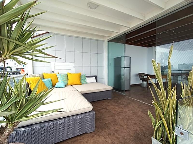Pent-house Dúplex en Alquiler Amoblado de Lujo Vista Lateral al Mar $2,500 A.O. 260 mt.