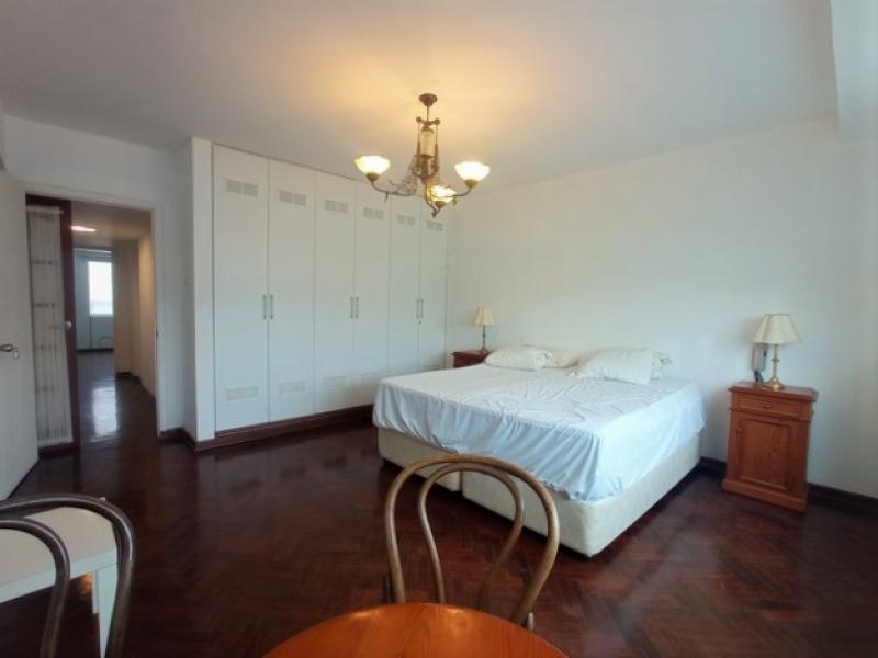 Departamento en Alquiler Amoblado en San Isidro 3 Dormitorios A.C 160 mt. $1,800