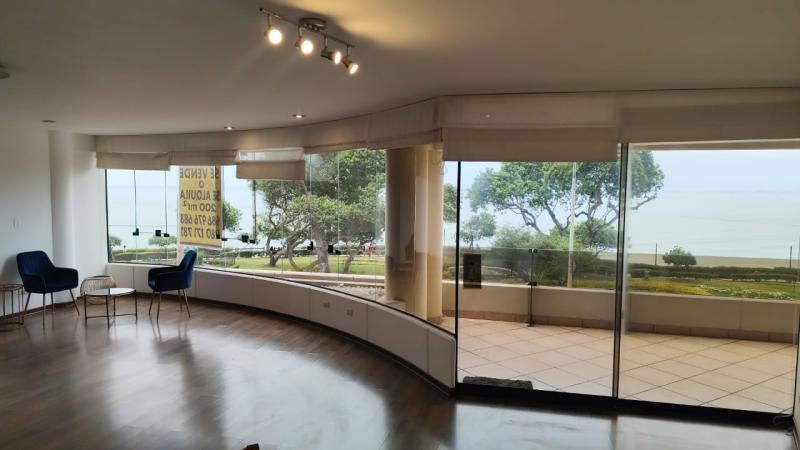 Departamento en Alquiler Frente al Mar en Miraflores 3 Dorm. $3,500