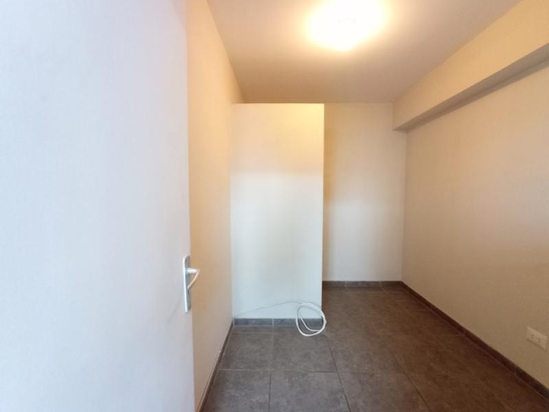 Dúplex Venta en Urb. San Antonio Miraflores 3 Dormitorio $169,000 A.C. 130 mt.