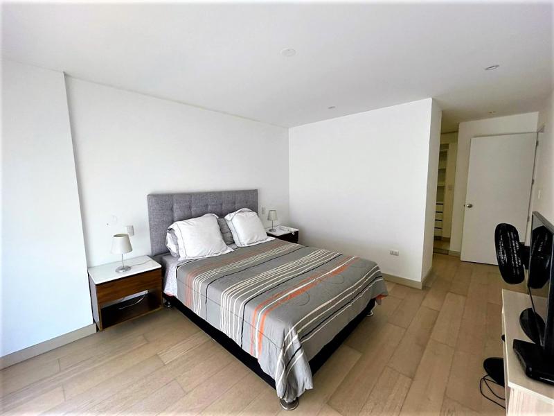 Departamento en Alquiler, Barranco Finos Acabados 2 Dormitorios $1,200 A.C 100 mt.