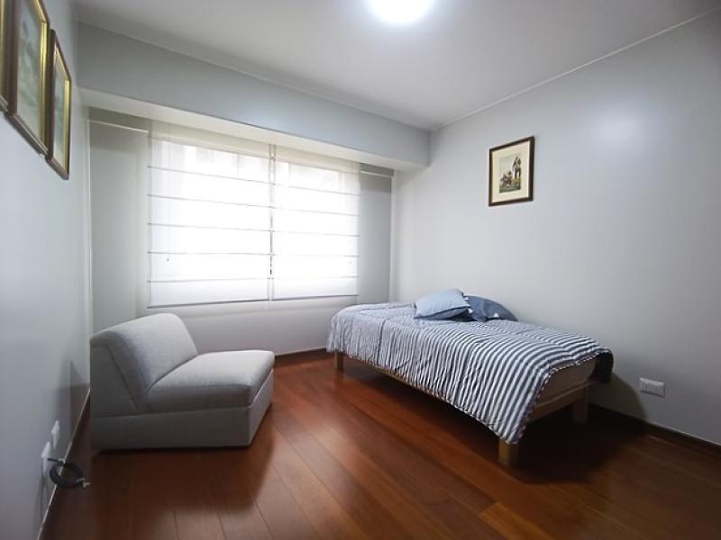 Exclusivo Dpto. Frente al Mar en Malecón Cisneros en Alquiler 3 Dorm. A.C. 198 mt. $2,600