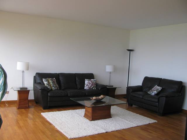 Departamento en Alquiler en Malecón Frente al Mar y Vista a la Bahía 3 Dorm.