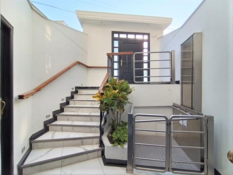 Exclusivo Departamento de Lujo Frente a Parque en San Isidro 3 Dormitorios A.C. 151 mt.