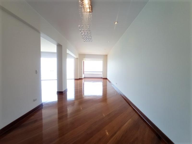 Estupendo Pent-house Triplex en Alquiler en Barranco 4 Dorm. $3,300 A.O. 480 mt.