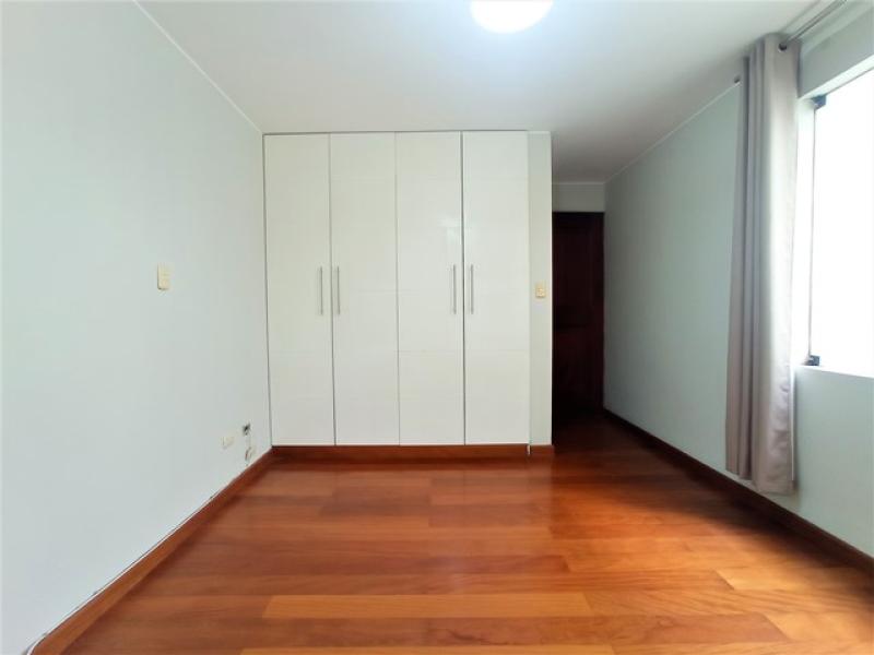 Dpto. en Vta. Zona Exclusiva de Chacarilla Surco 3 Dorm. $369,000 A.C. 198 MT.