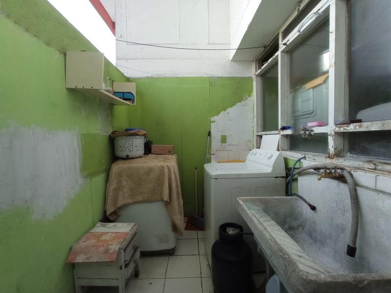 Dpto. 3 Dorm. Vta. Terraza S. Isidro $149,000 2do. Piso Vista a Jardines