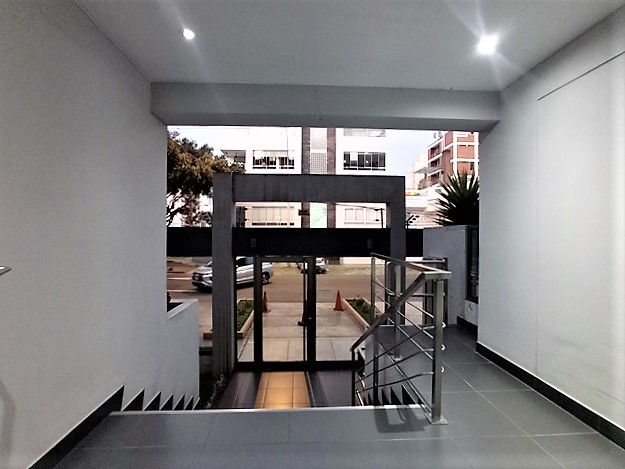 Oportunidad Dpto. Funcional y Céntrico en Lince Limite con San Isidro 3 Dorm. A.C 83 mt,