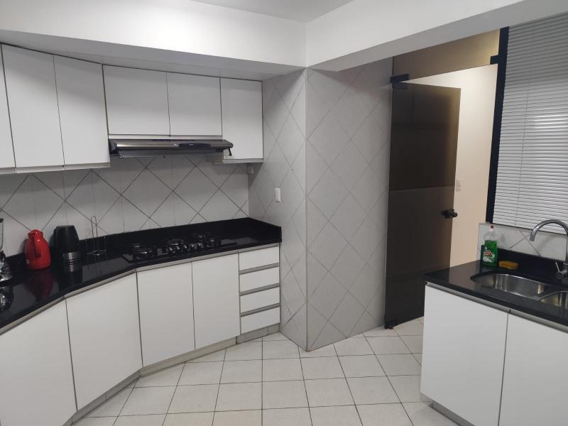 Departamento en Alquiler Frente al Mar en Miraflores 3 Dorm. $3,500