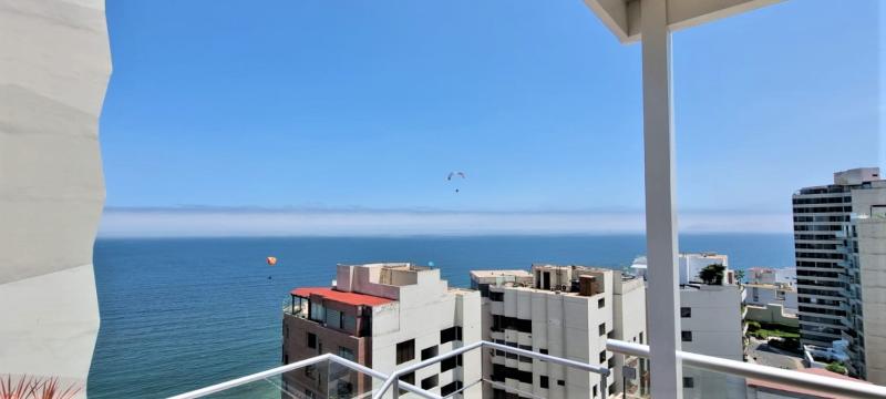 Pent-house Dúplex en Alquiler Amoblado de Lujo Vista Lateral al Mar $2,500 A.O. 260 mt.