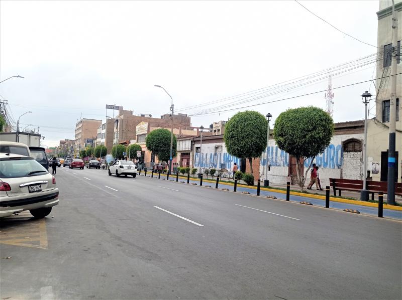Terreno en Venta Sáenz Peña Callao Zonificación Comercial  Para 7 Pisos