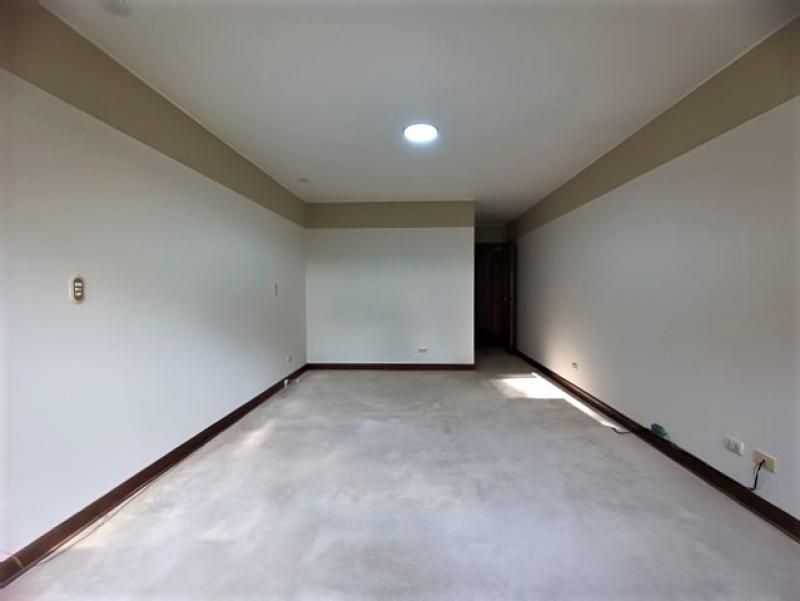 Dpto. en Alq. CHACARILLA - Surco Zona Exclusiva 3 Dorm. A.C. 241.40  $1,800