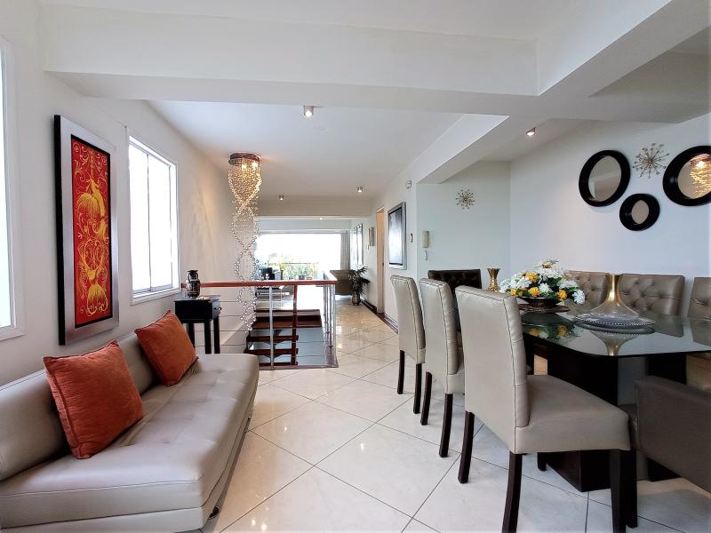 Pent-house Dúplex en Venta San Borja vista al parque 4 dormitorios $435,000 A.O 254 mt.