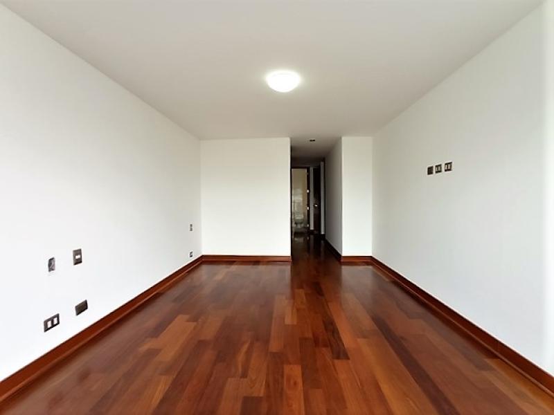 Exclusivo Pent-house Vta. S. Isidro Piscina 4 Dorm. $1,200,000 A.O 500 mt.