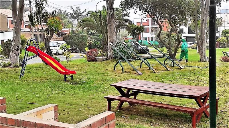 Casa en Venta en la Urb. El Corregidor La Molina Piscina 660 mt. de Jardín $1,100,000