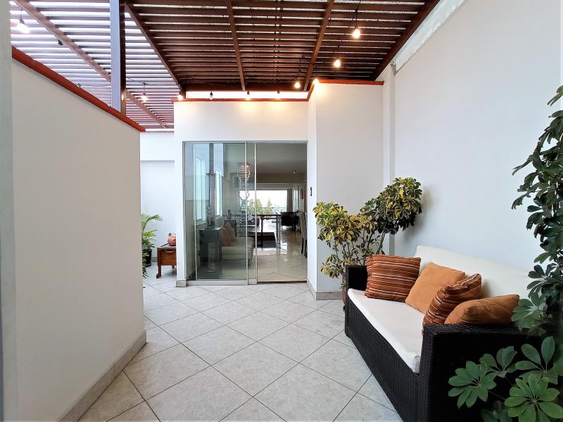 Pent-house Dúplex en Venta San Borja vista al parque 4 dormitorios $435,000 A.O 254 mt.