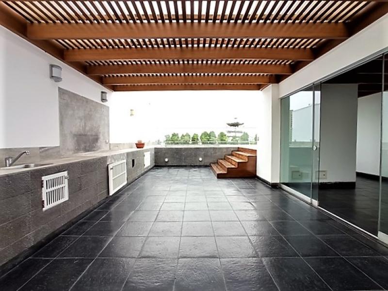 Exclusivo Pent-house Vta. S. Isidro Piscina 4 Dorm. $1,200,000 A.O 500 mt.