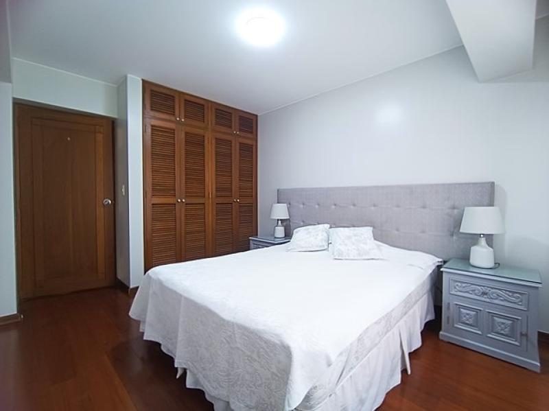 Exclusivo Dpto. Frente al Mar en Malecón Cisneros en Alquiler 3 Dorm. A.C. 198 mt. $2,600