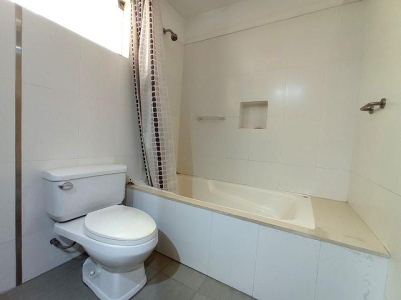 Dpto. en Vta. Zona Exclusiva de Chacarilla Surco 3 Dorm. $369,000 A.C. 198 MT.