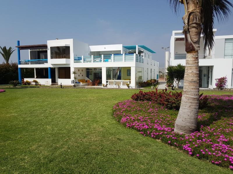 Casa de Playa en el Corazón de Asia en Venta Kilometro 97.5 Panamericana Sur $370,000