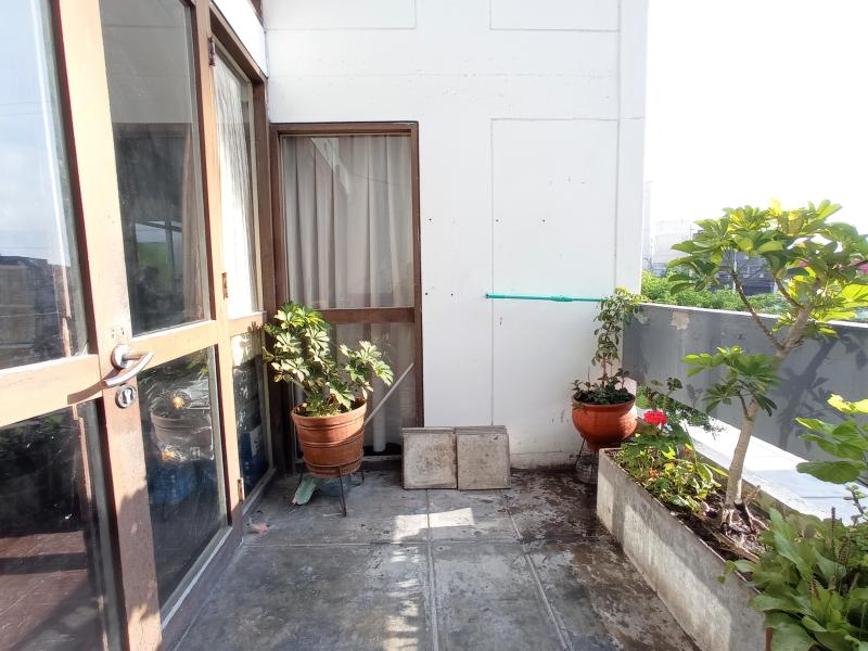 Dpto. 3 Dorm. Vta. Terraza S. Isidro $149,000 2do. Piso Vista a Jardines