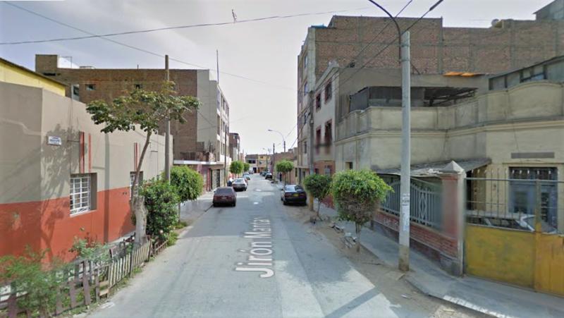 Excelente Terreno en Esquina con zonificación RDM hasta 7 pisos $477,400  A.T. 341 mt.