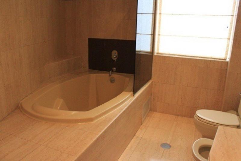 Exclusivo Dpto. Frente al Mar en Malecón Cisneros en Alquiler 3 Dorm. A.C. 198 mt. $2,400